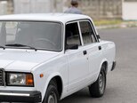 LADA (VAZ) 2107-2