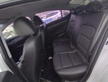Hyundai Avante-9