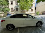 Hyundai Accent-8