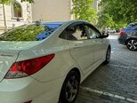 Hyundai Accent-7
