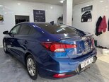 Hyundai Elantra-4
