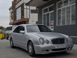 Mercedes E 280-1