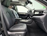 Toyota Highlander-12