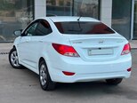 Hyundai Accent-3