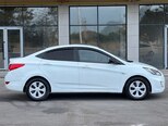 Hyundai Accent-7