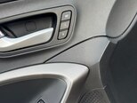 Hyundai Santa Fe-16