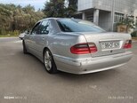 Mercedes E 320-8