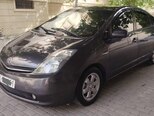 Toyota Prius-2