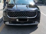 Kia Carnival-1