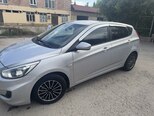 Hyundai Accent-4