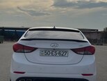 Hyundai Elantra-2