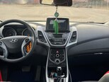 Hyundai Elantra-6