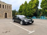 Mercedes E 220-2