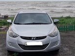 Hyundai Elantra-1