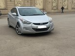 Hyundai Elantra-5