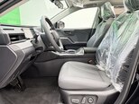 Toyota RAV4-8