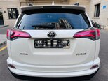 Toyota RAV4-16