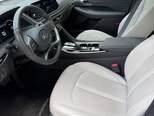 Hyundai Sonata-12