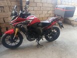 Honda CB200X-1