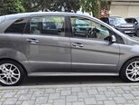 Mercedes B 180-4