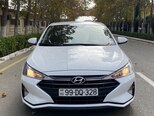 Hyundai Elantra-1