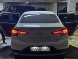 Hyundai Elantra-2