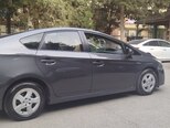 Toyota Prius-10
