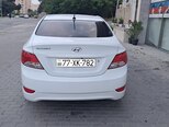 Hyundai Accent-5
