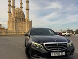Mercedes E 220-1