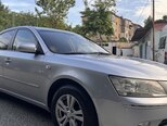 Hyundai Sonata-8