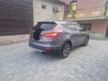 Hyundai Santa Fe-5