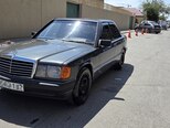 Mercedes 190-1