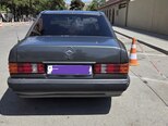 Mercedes 190-4