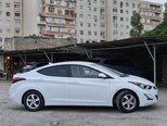Hyundai Elantra-10