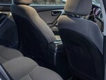 Hyundai Elantra-15