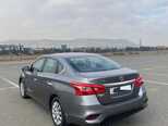 Nissan Sentra-9