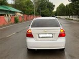 Chevrolet Aveo-5