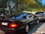 Mercedes E 240-8