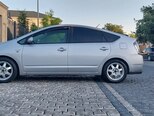 Toyota Prius-4