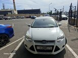 Ford Focus-12