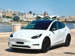 Tesla Model Y-1