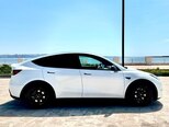 Tesla Model Y-5