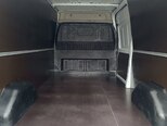 Ford Transit-8