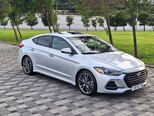 Hyundai Elantra-4