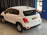 Chevrolet Trax-12