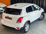 Chevrolet Trax-13