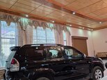 Toyota Land Cruiser Prado-7