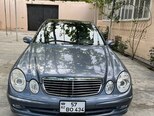 Mercedes E 320-1