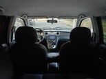 Mitsubishi Airtrek-13