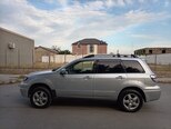 Mitsubishi Airtrek-14